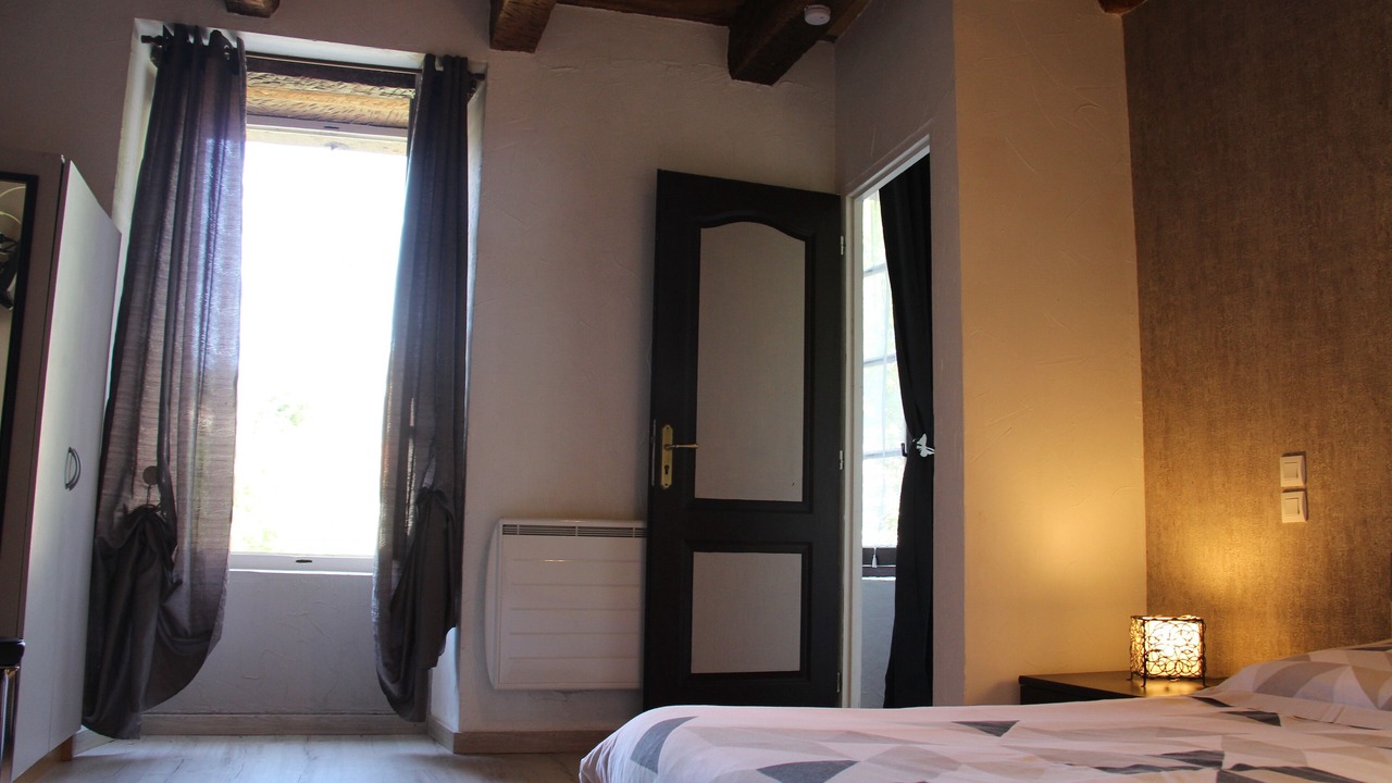 Photo of Bedroom in Saint-Jean-d'Alcapies