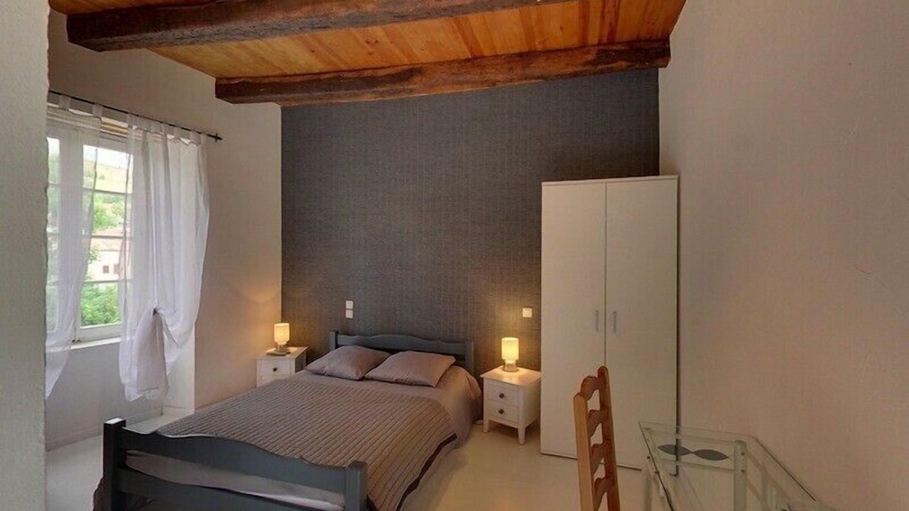 Photo of Bedroom in Saint-Jean-d'Alcapies
