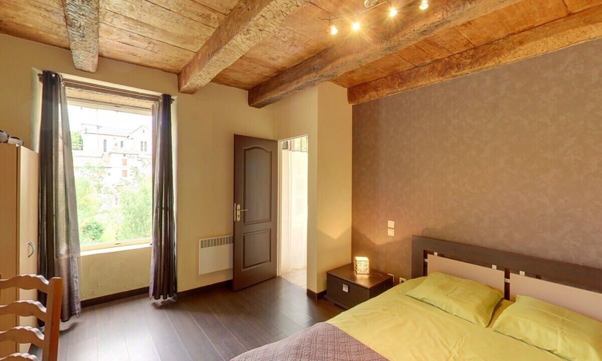 Photo of Bedroom in Saint-Jean-d'Alcapies