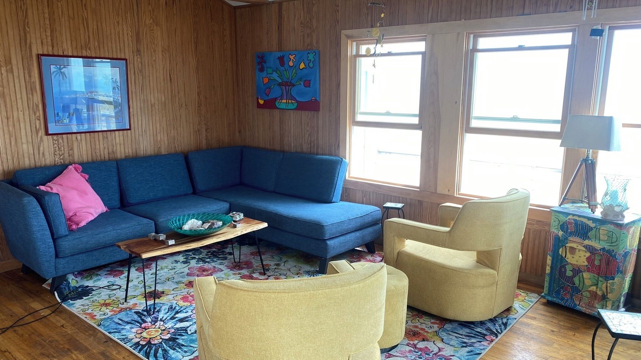 Photo of Livingroom in Ocean Beach