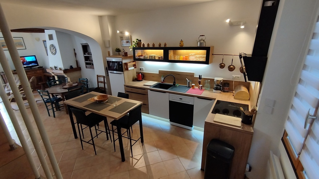 Photo of Kitchen in Saint-Jean-de-Bueges