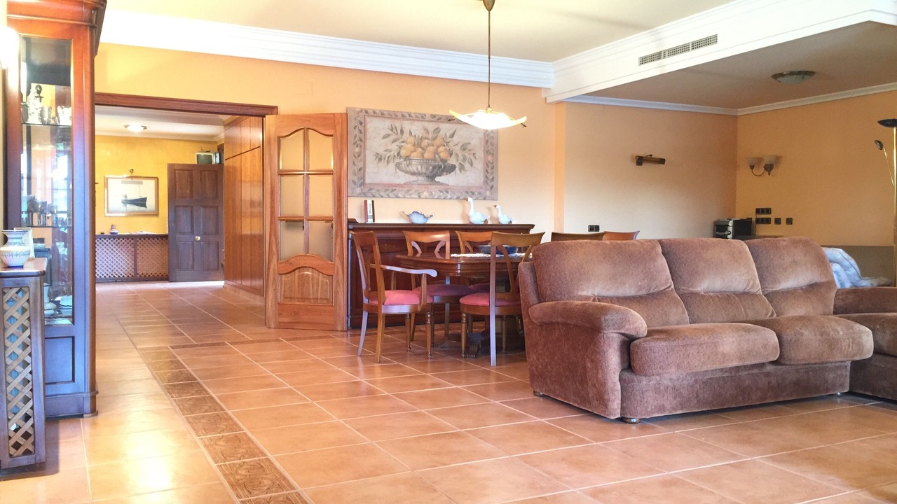 Photo of Livingroom in Botarell