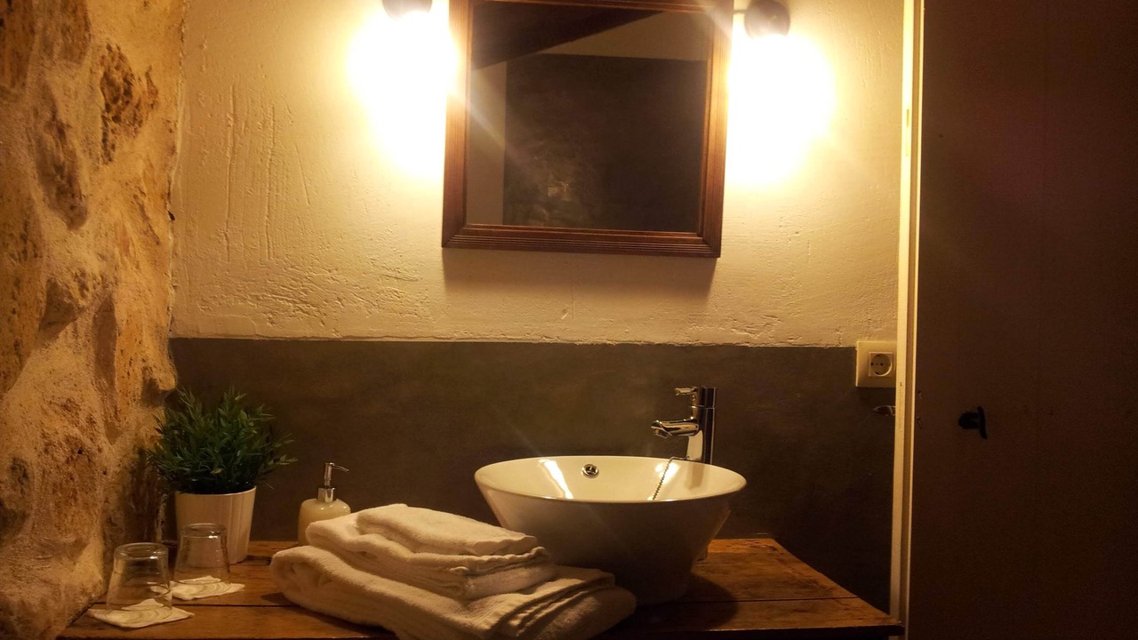 Photo of Bathroom in Torreiglesias