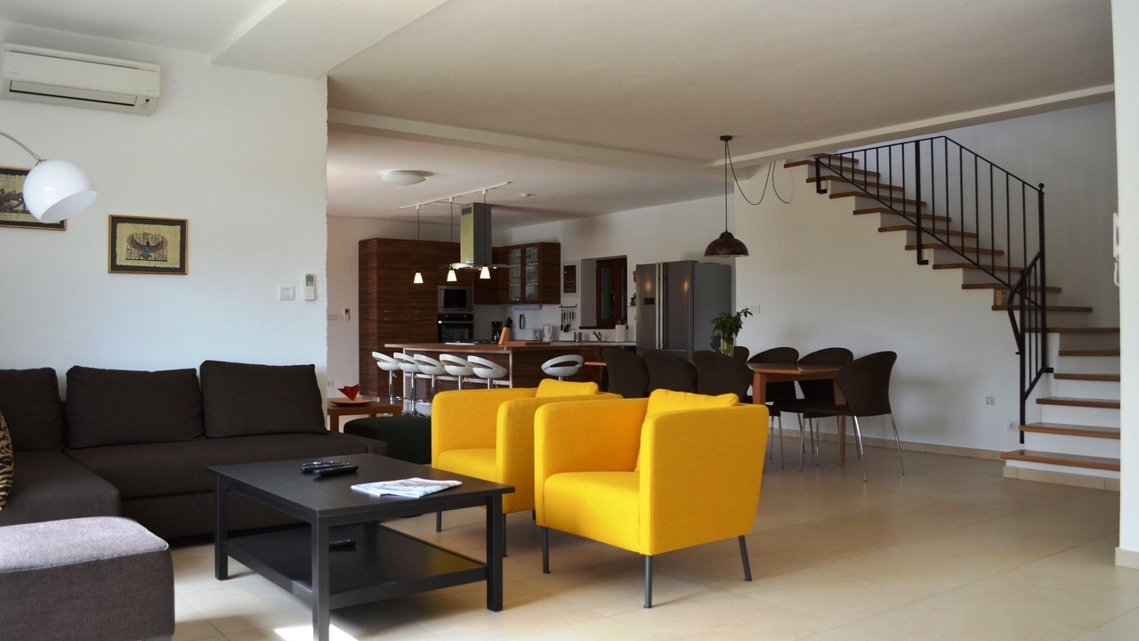 Photo of Livingroom in Mofardini
