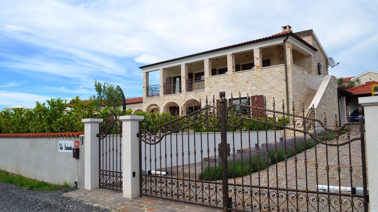 Photo of Outdoor in Mofardini