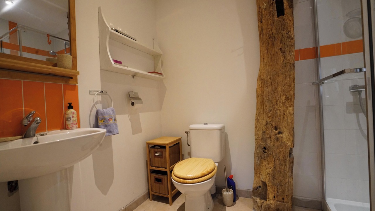 Photo of Bathroom in Montaigu-de-Quercy