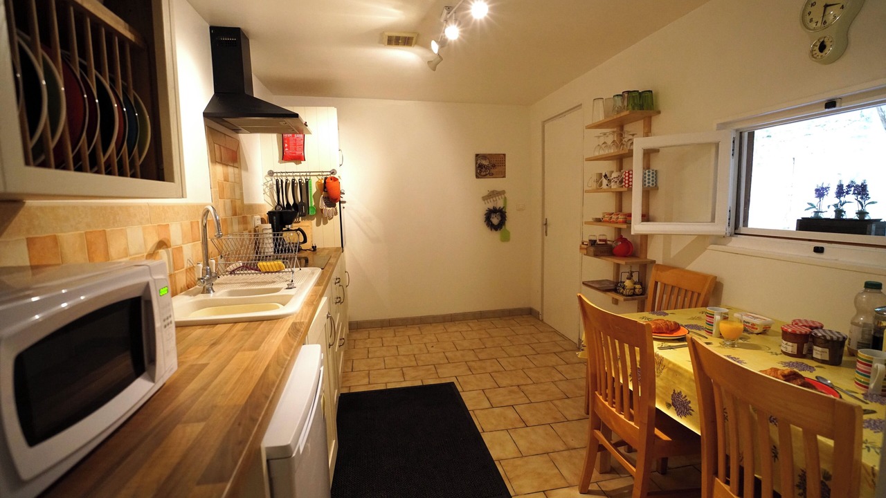 Photo of Kitchen in Montaigu-de-Quercy