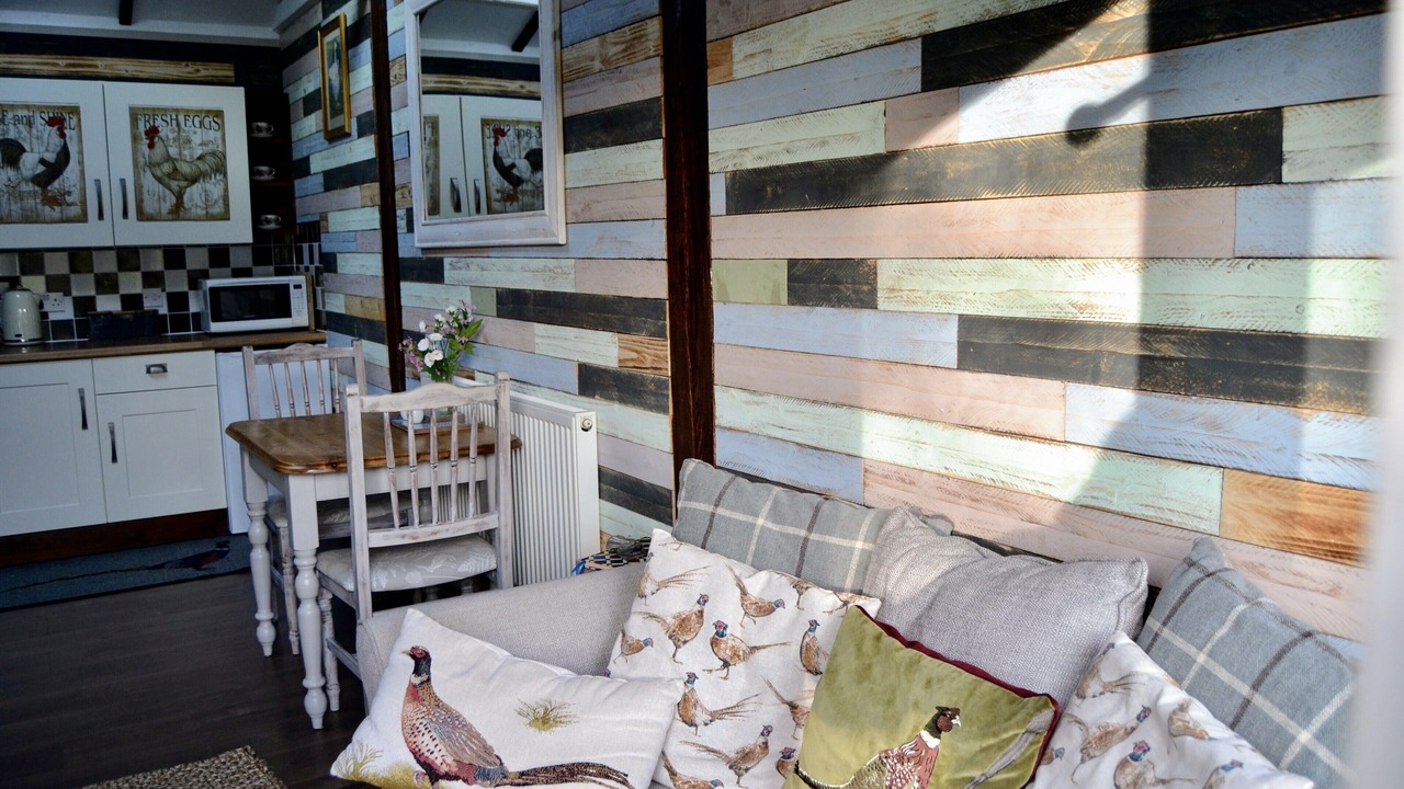 Photo of Livingroom in Kington