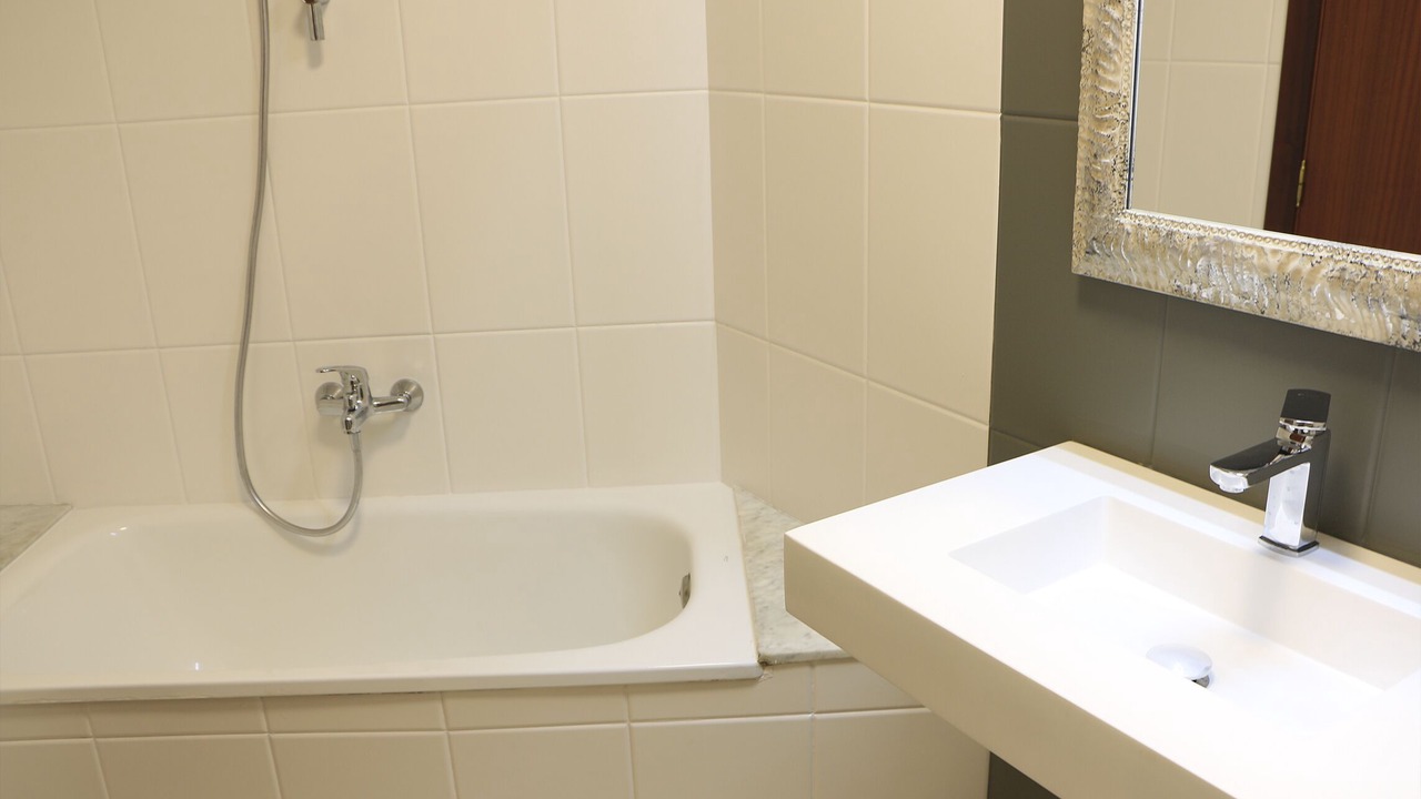 Photo of Bathroom in Tora