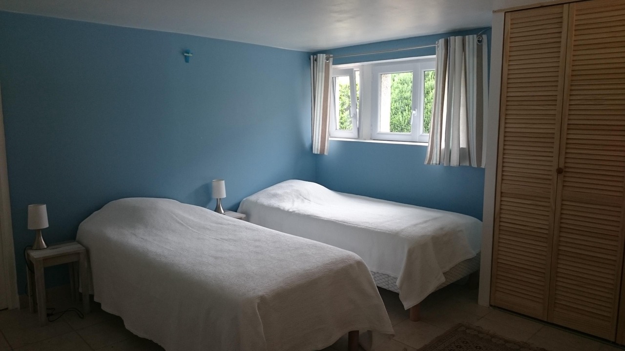 Photo of Bedroom in Lancieux