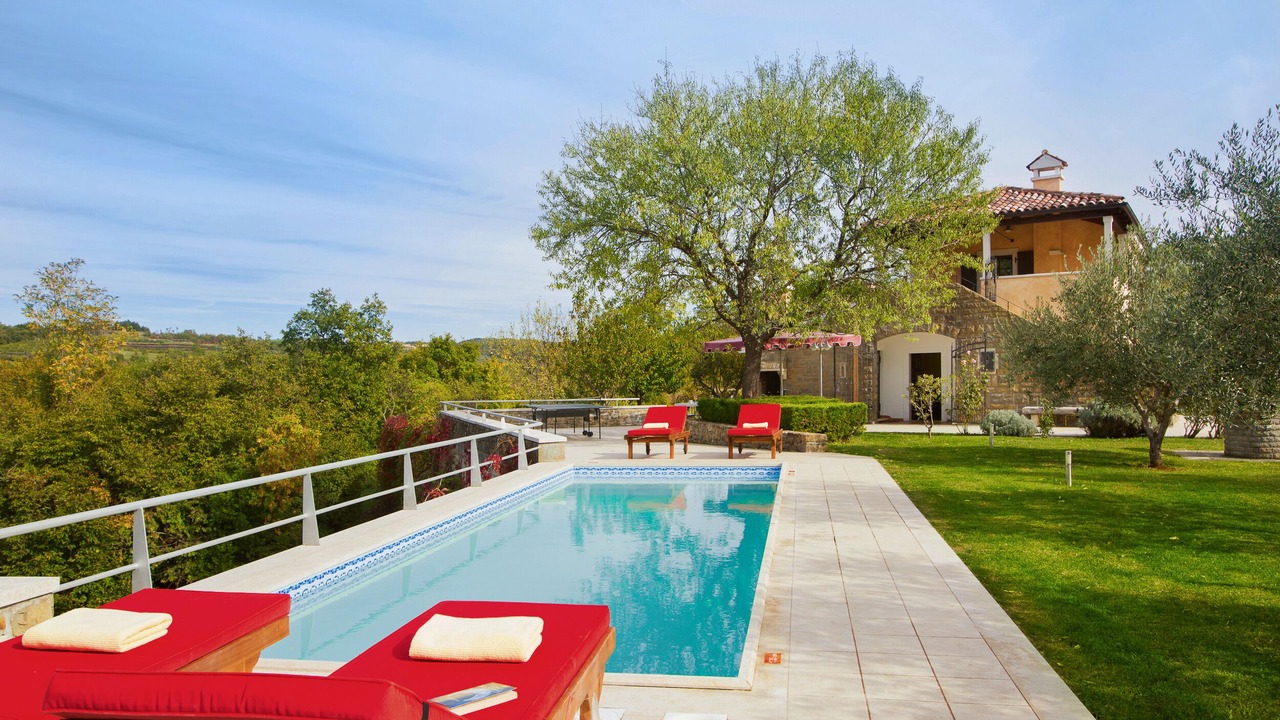 Photo of Outdoor in Momjan