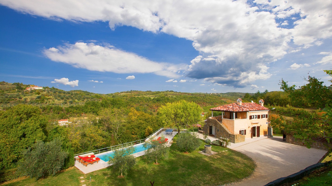Photo of Outdoor in Momjan