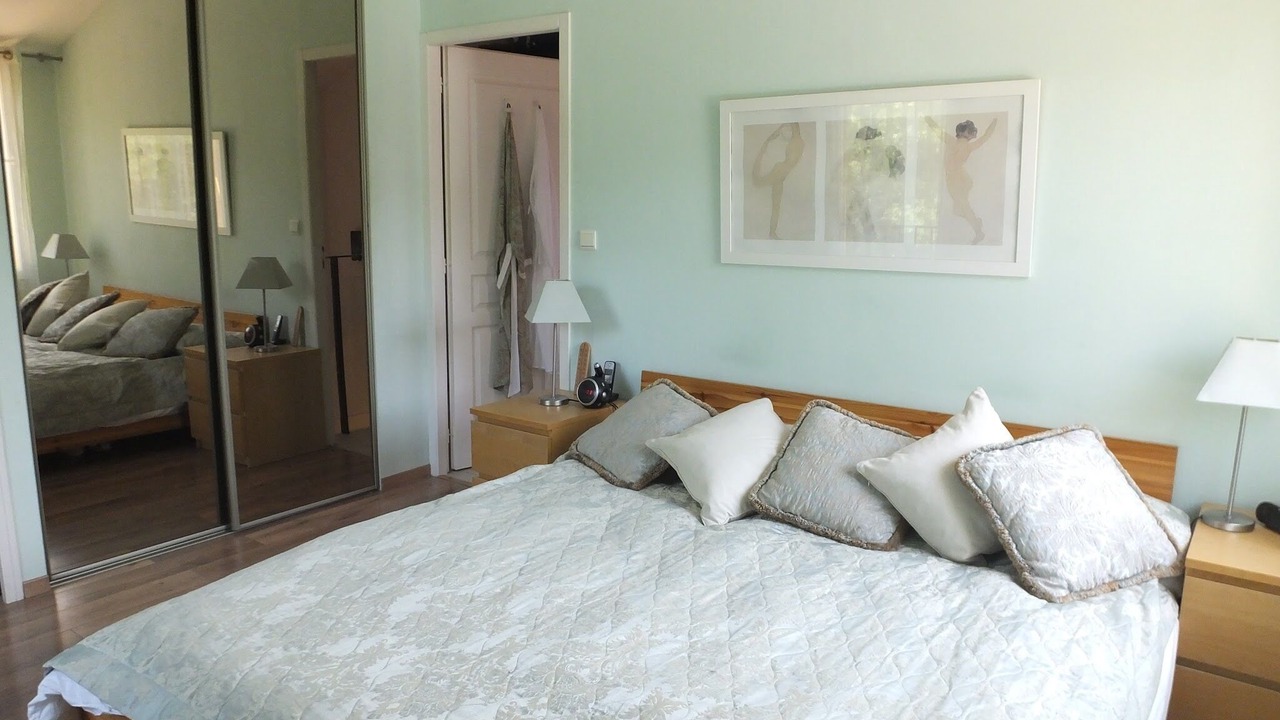 Photo of Bedroom in Reynes