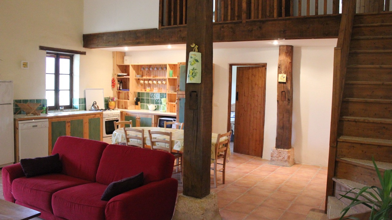 Photo of Livingroom in Lacapelle-Biron