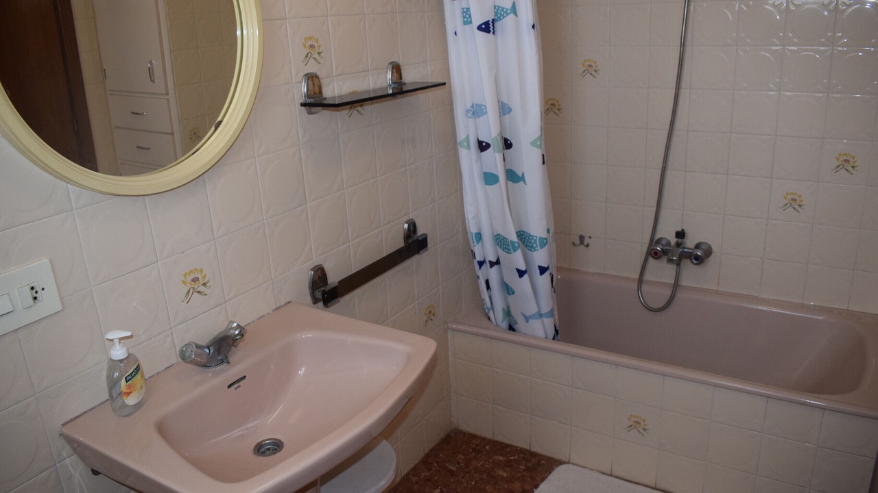 Photo of Bathroom in Oliva