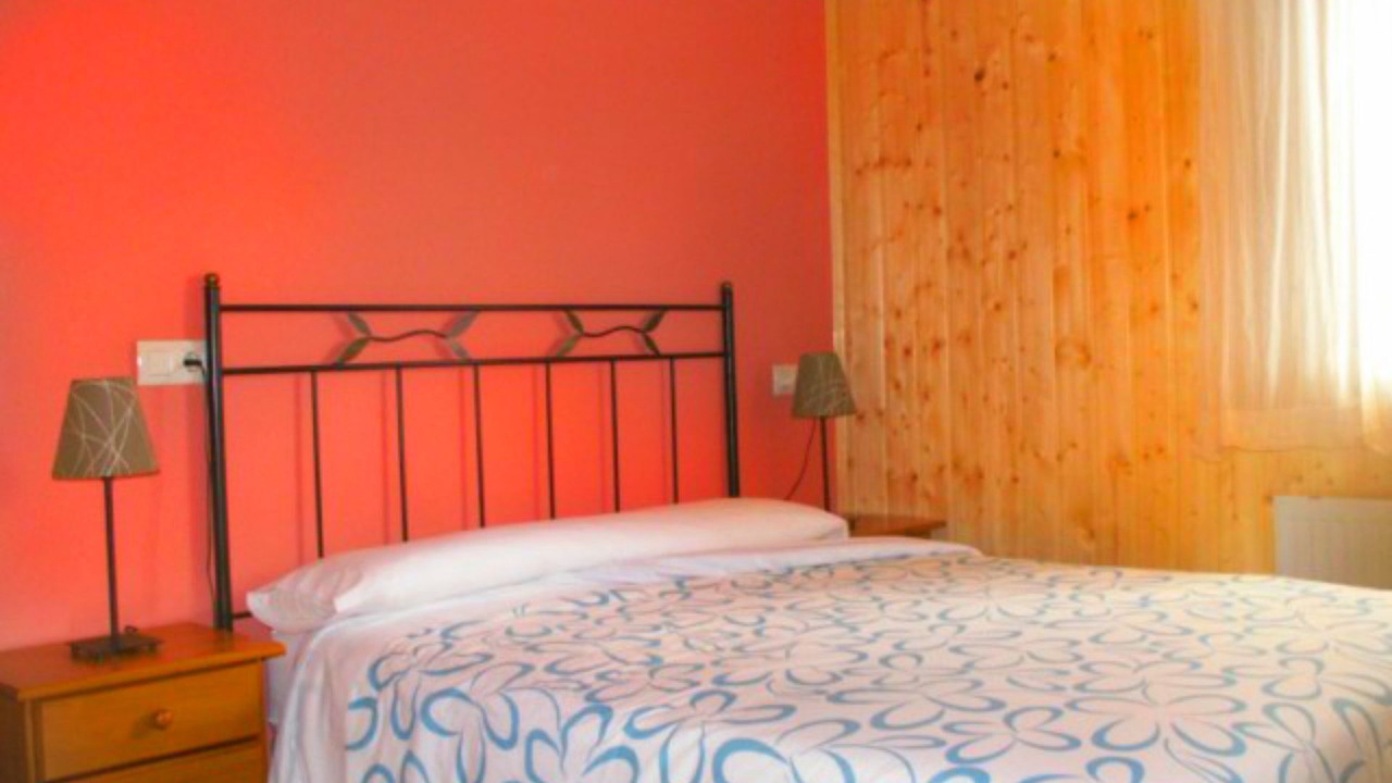 Photo of Bedroom in Villalba de la Sierra