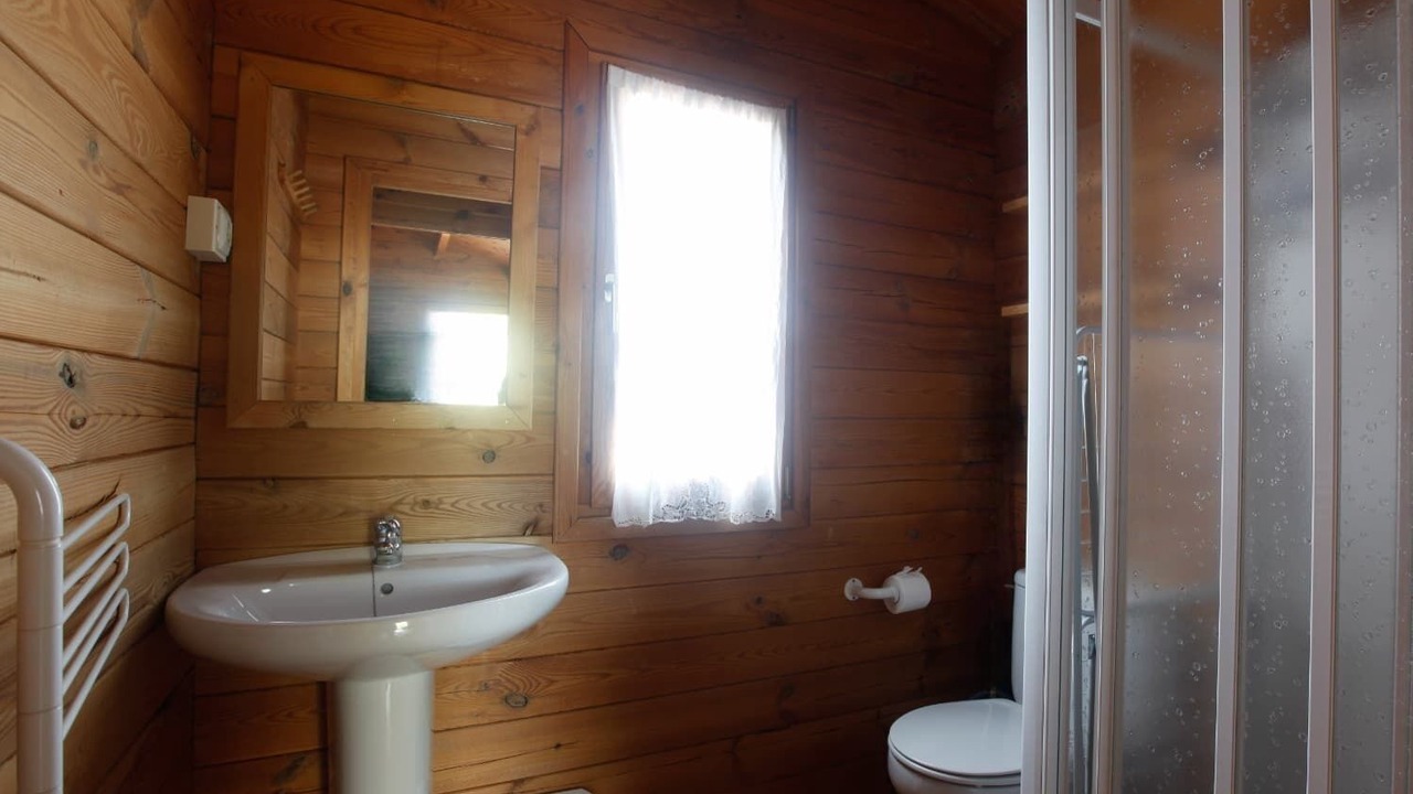 Photo of Bathroom in Canamares
