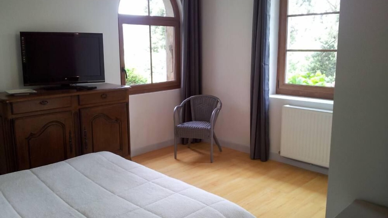 Photo of Others in Bilieu