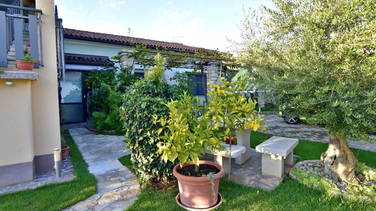 Photo of Patio Balcony in Umag