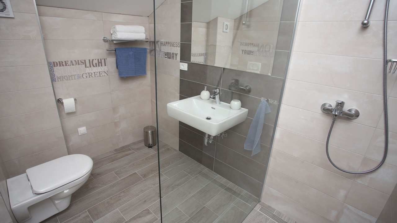 Photo of Bathroom in Grohote