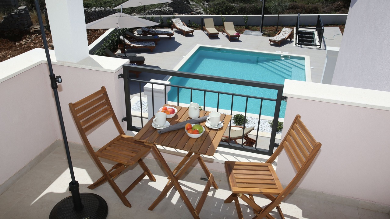 Photo of Patio Balcony in Grohote