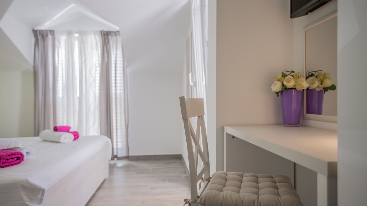 Photo of Bedroom in Grohote