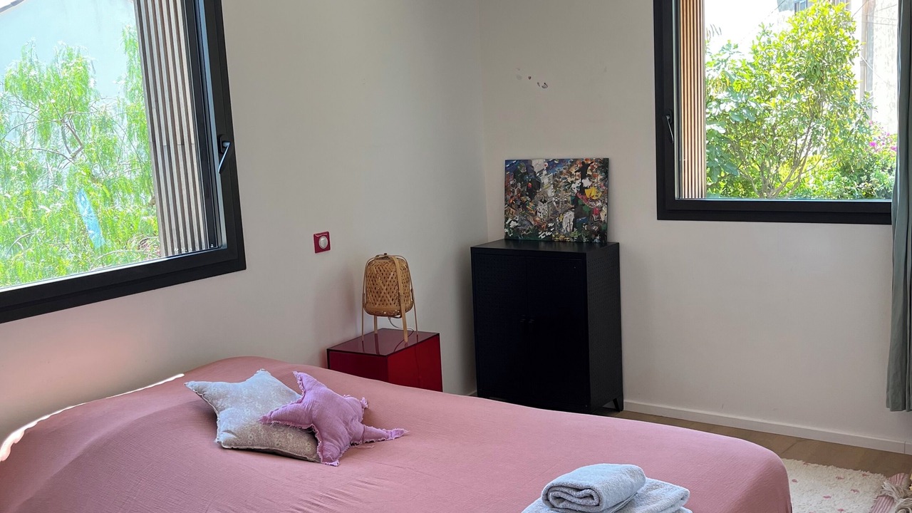 Photo of Bedroom in Roucas-Blanc