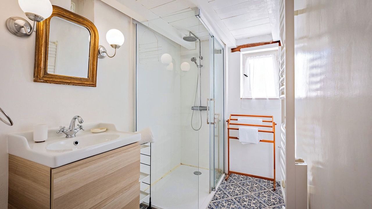 Photo of Bathroom in Pezenas
