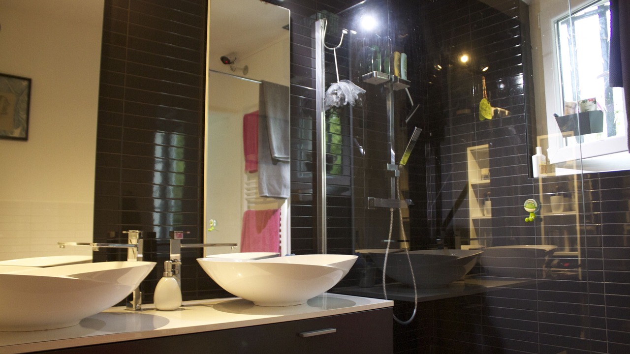 Photo of Bathroom in Alco