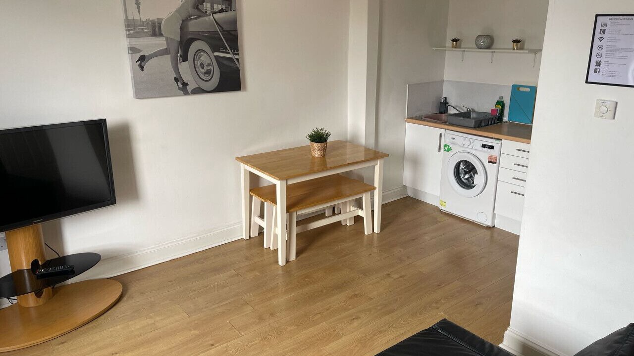 Photo of Others in Glasgow