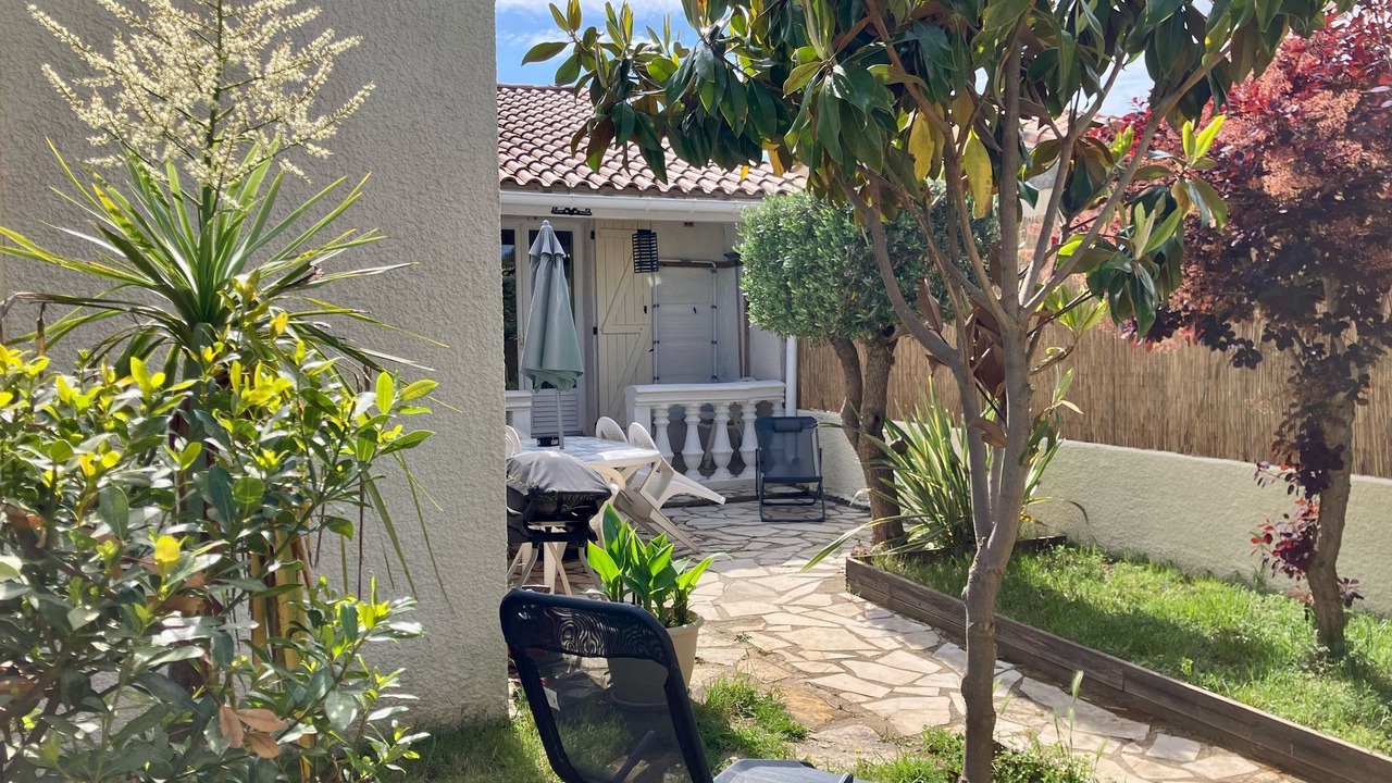 Photo of Patio Balcony in Aniane