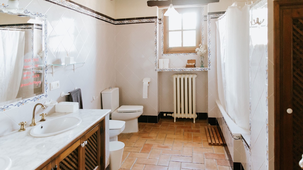 Photo of Bathroom in La Llacuna