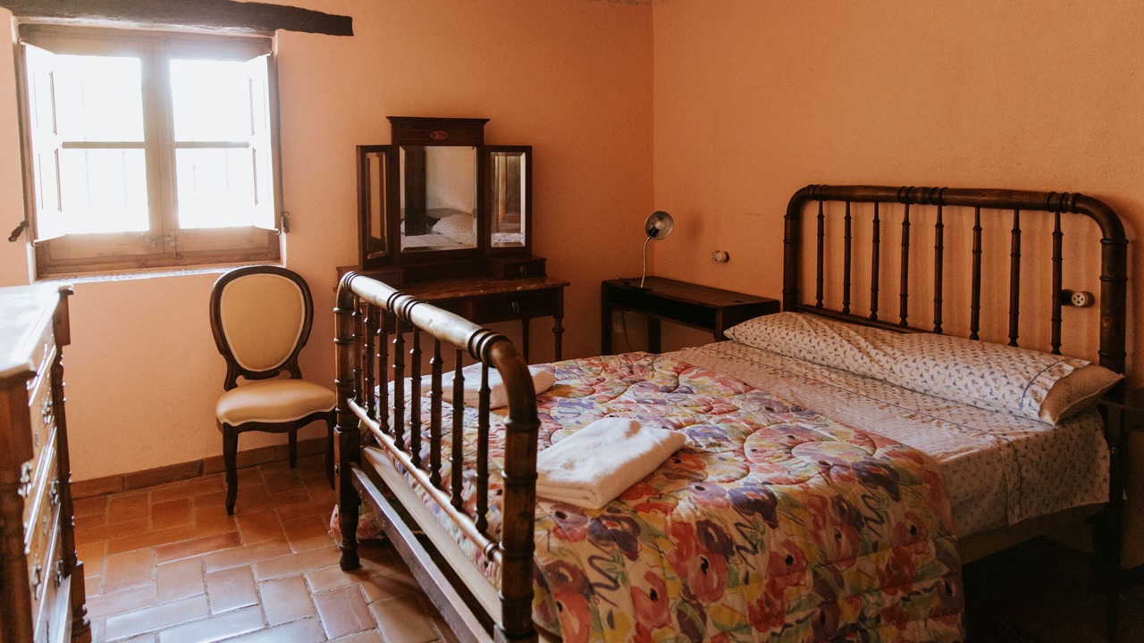 Photo of Bedroom in La Llacuna