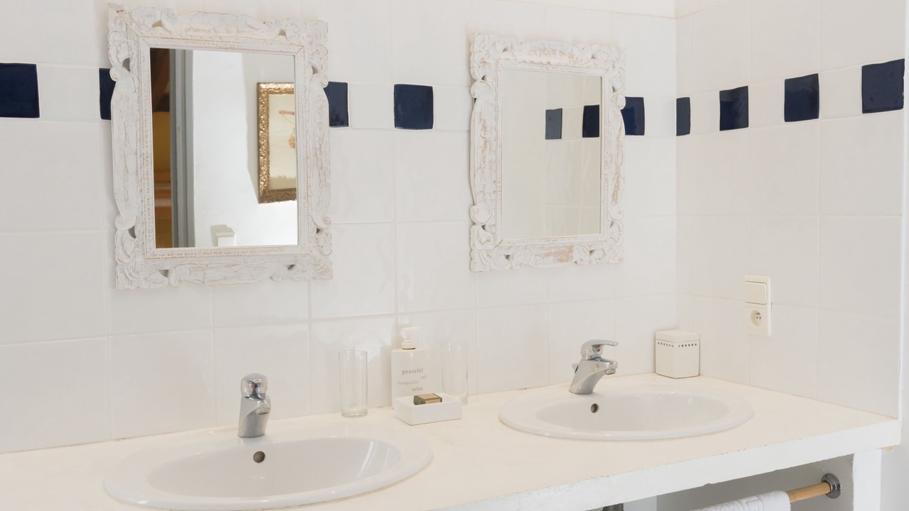 Photo of Bathroom in Cascastel-des-Corbieres