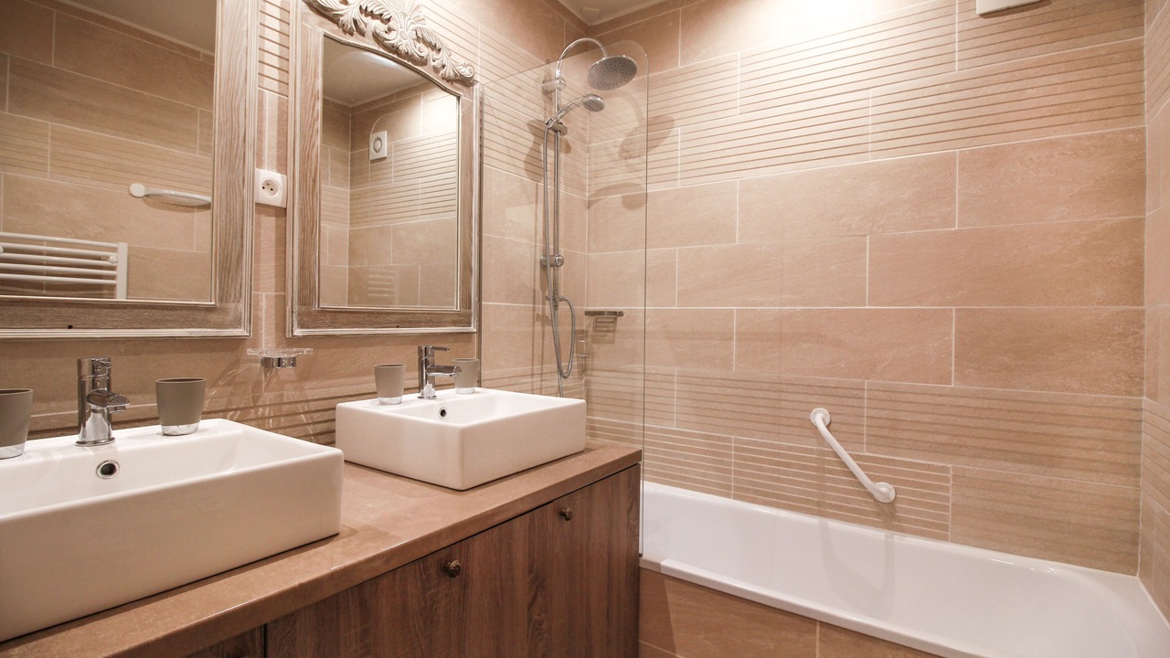 Photo of Bathroom in Pennedepie