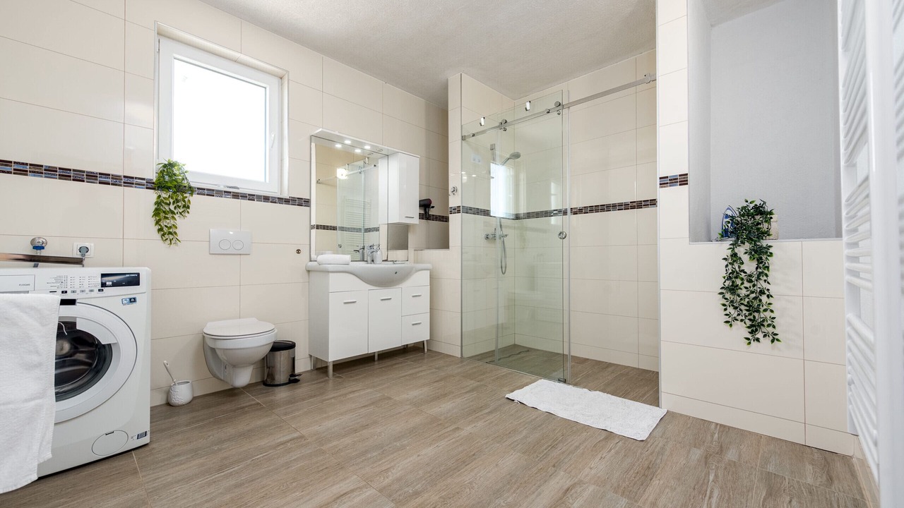 Photo of Bathroom in Lisicici