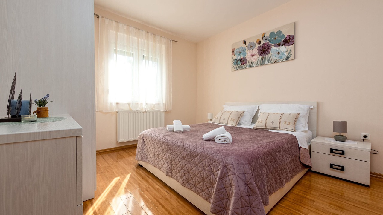 Photo of Bedroom in Lisicici