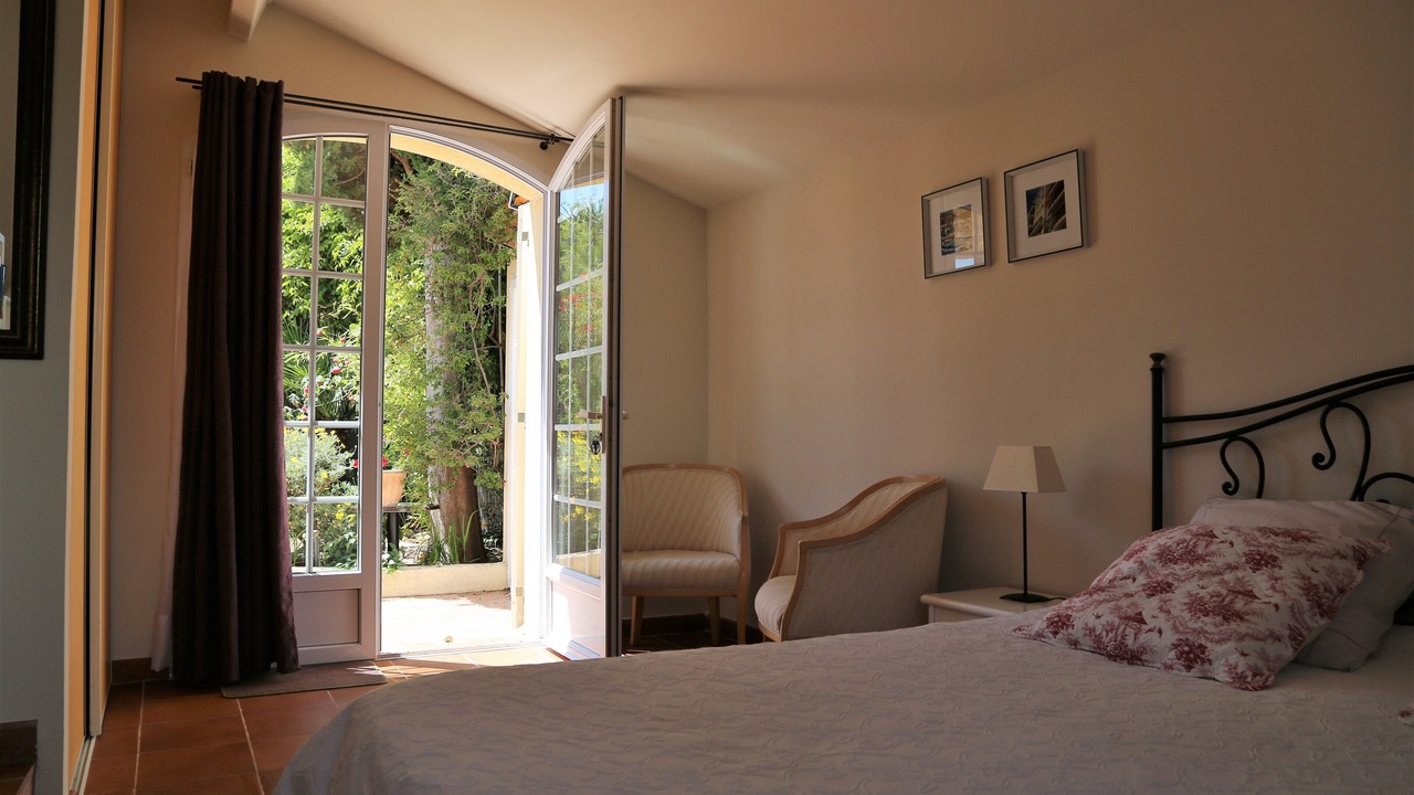 Photo of Bedroom in Saint Antoine
