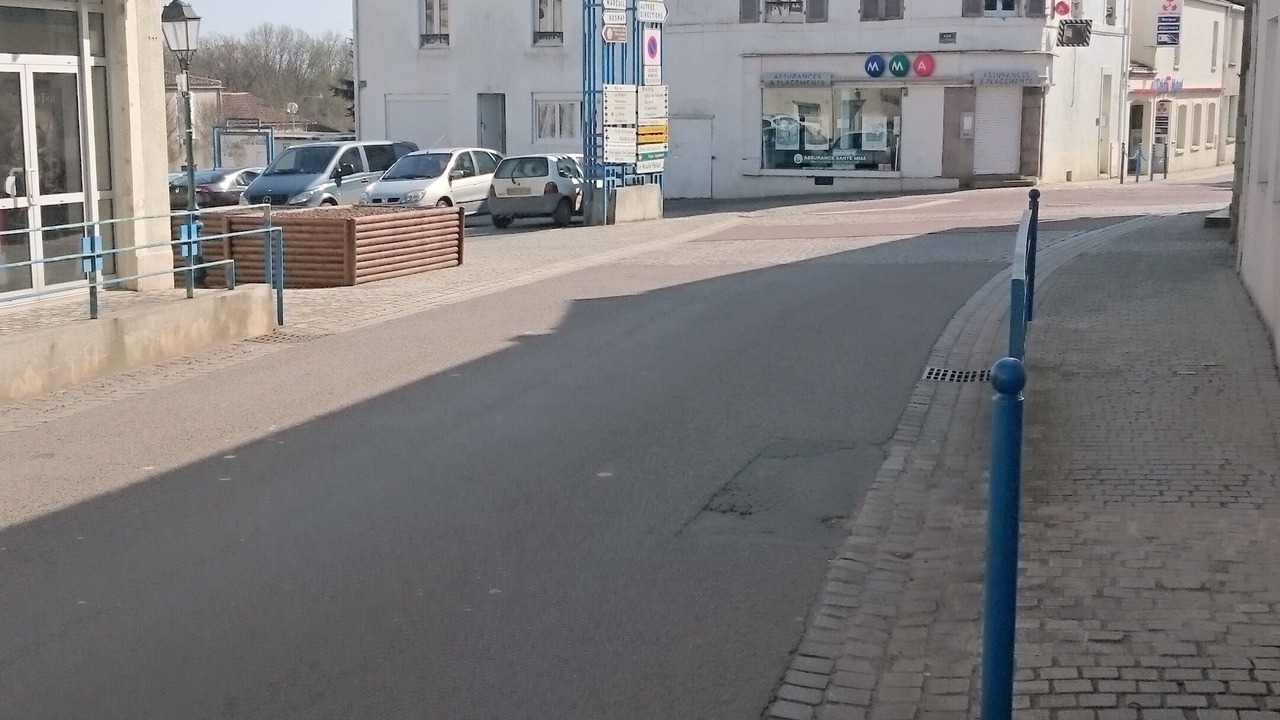 Photo of Others in Le Champ-Saint-Pere