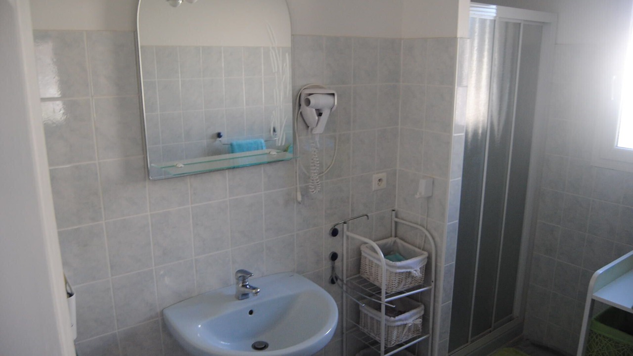 Photo of Bathroom in Maureillas-Las-Illas