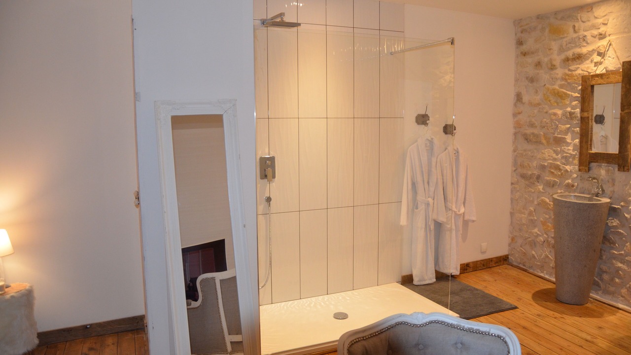 Photo of Bathroom in Bernis