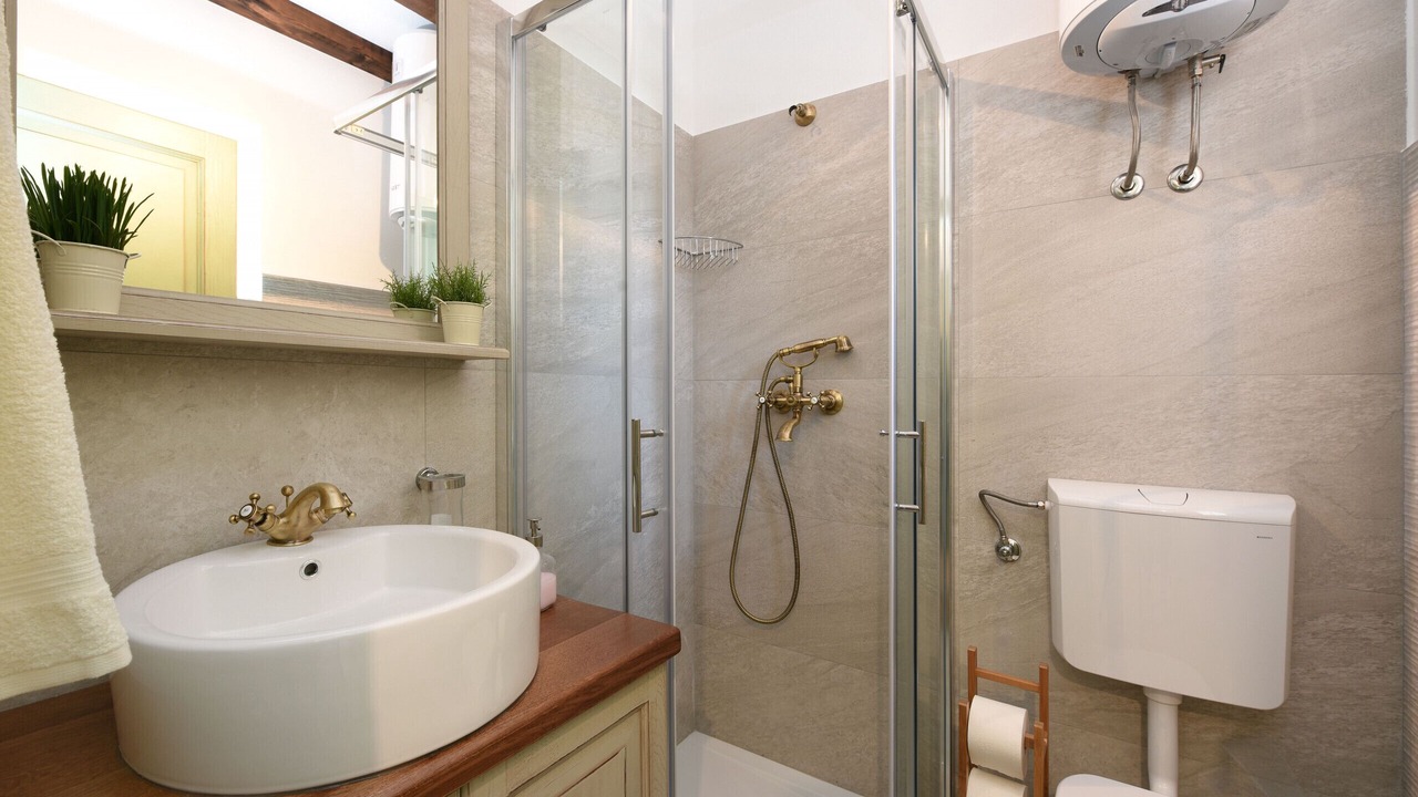 Photo of Bathroom in Pakostane