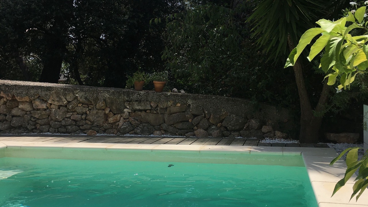 Photo of Outdoor in Hopitaux-Facultes