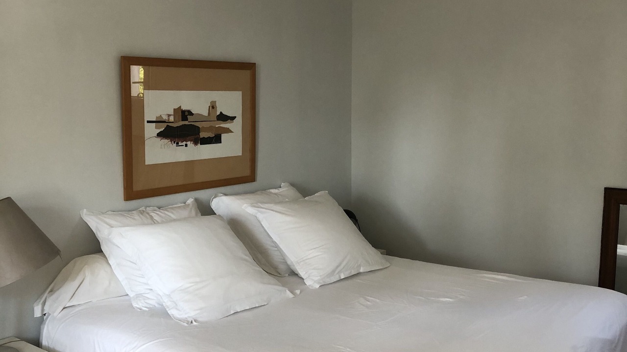 Photo of Bedroom in Hopitaux-Facultes