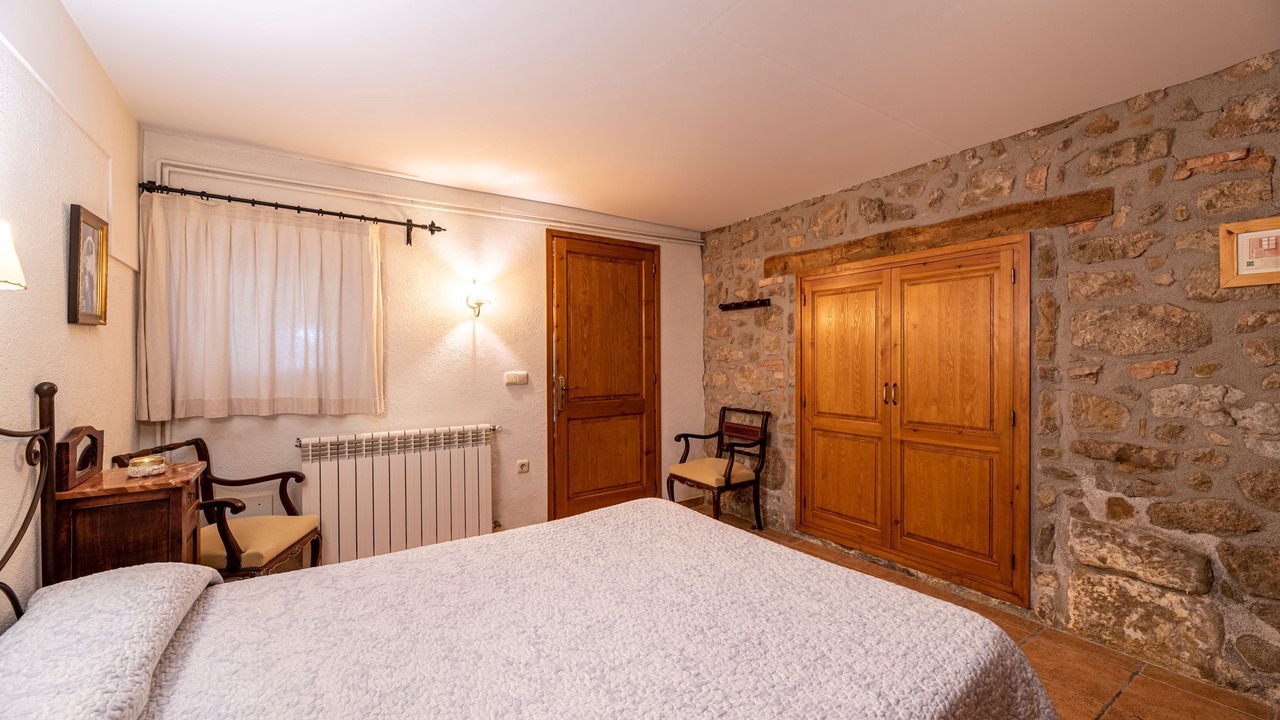 Photo of Bedroom in Lladurs