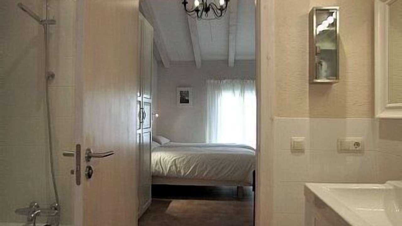 Photo of Bathroom in San Martin de de Amsscoa