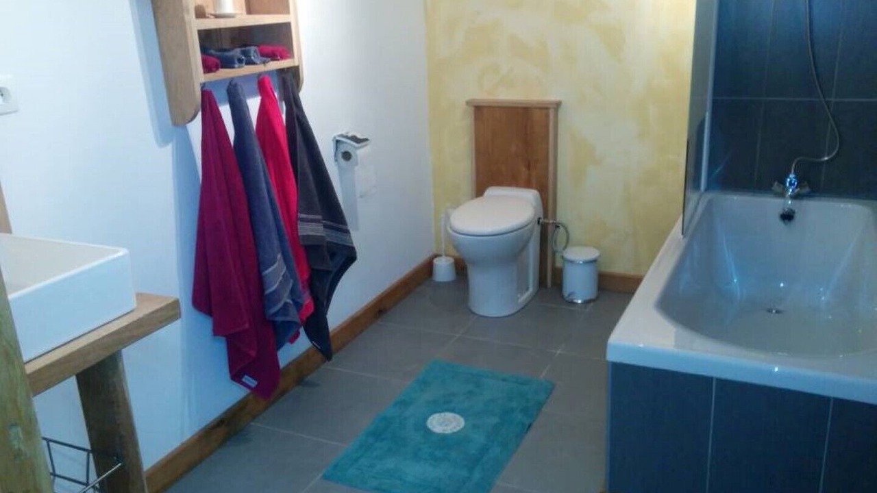 Photo of Bathroom in Labastide-Rouairoux