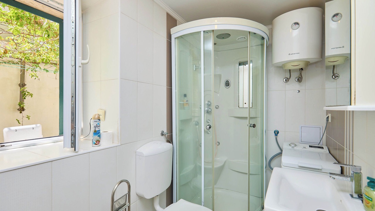 Photo of Bathroom in Ploce