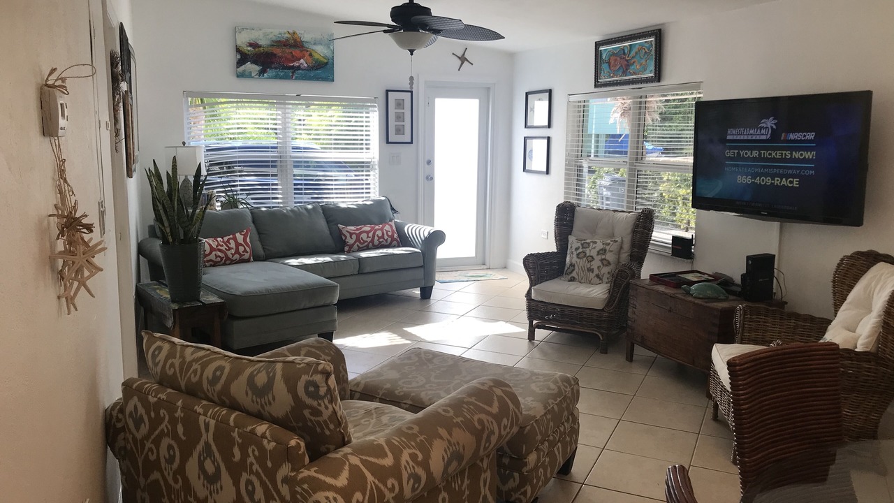 Photo of Livingroom in White Marlin Beach