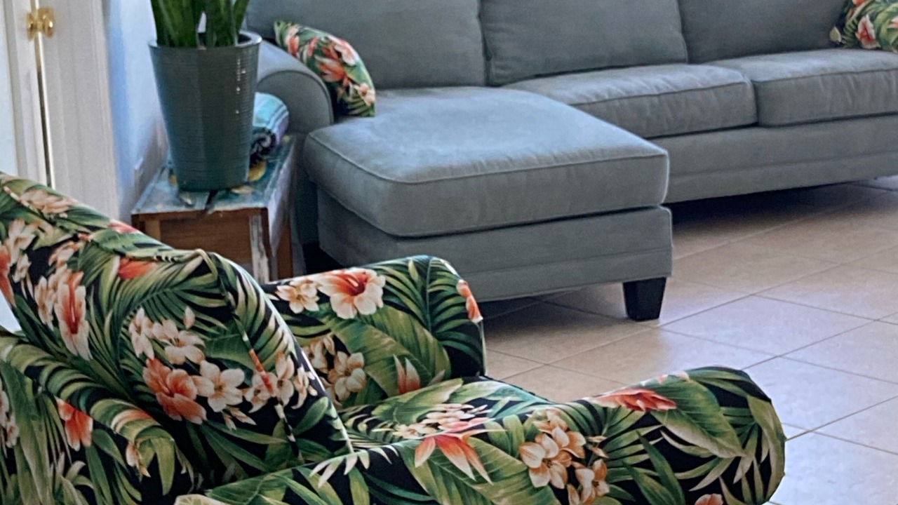 Photo of Livingroom in White Marlin Beach